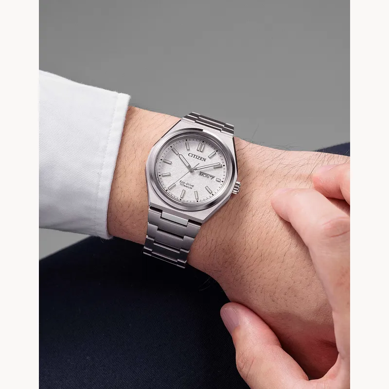 Zenshin Three-hand White Dial Super Titanium Bracelet AW0130 Zenshin Three-hand White Dial Super Titanium Bracelet AW0130
